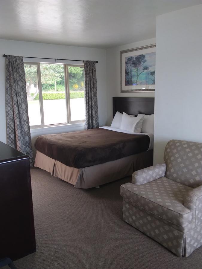 Bay Bridge Motel Норт-Бенд Экстерьер фото